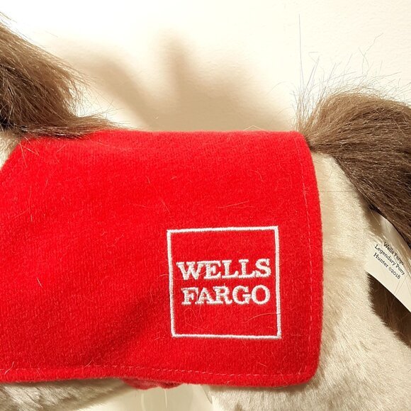 Wells Fargo Legendary Pony Hunter Plush Stuffed Animal With Red Blanket - Picture 4 of 11